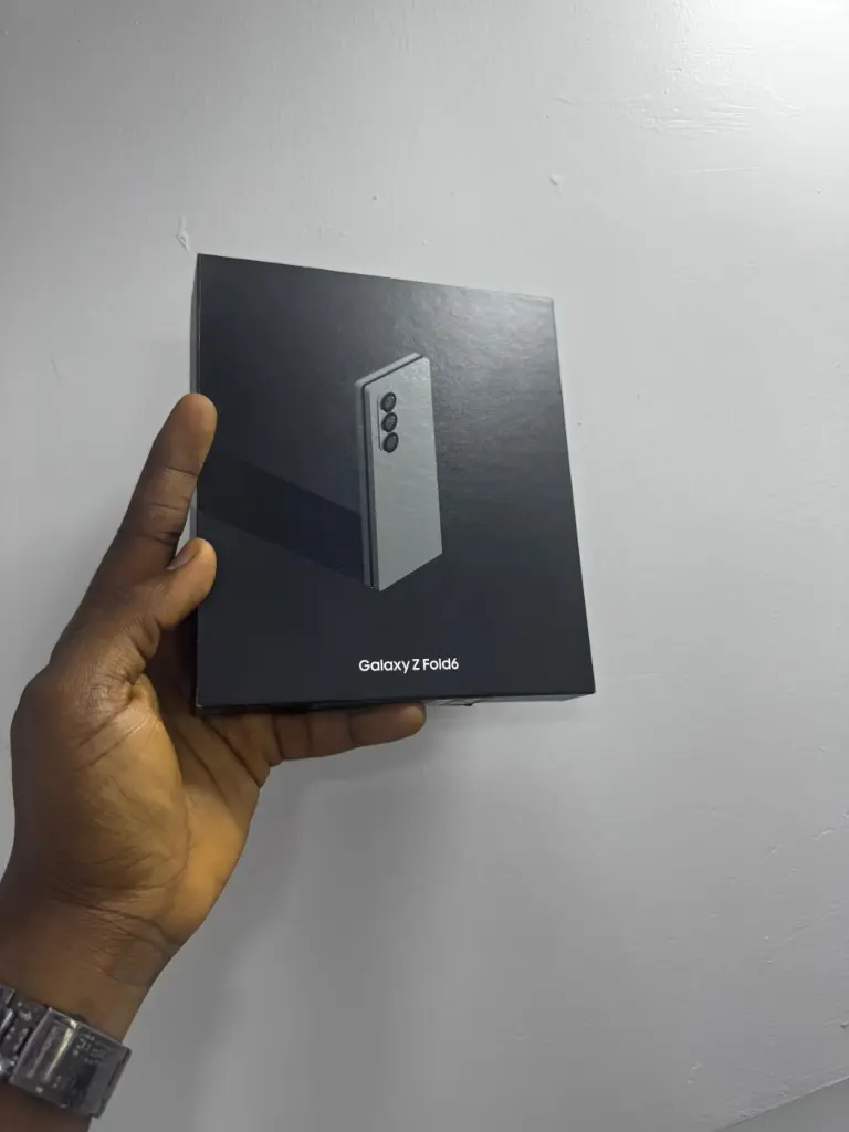 Brand New Samsung Galaxy Fold 6 512Gb Single Sim & ESIM