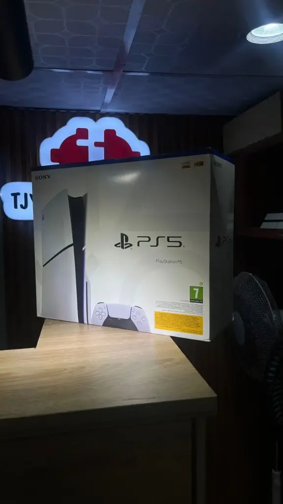 Brand New Playstation 5 Slim 